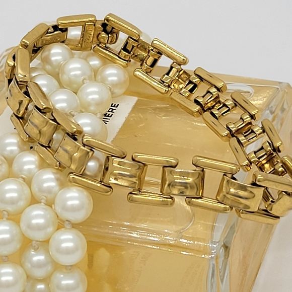 Vintage Monet Signed Bracelet